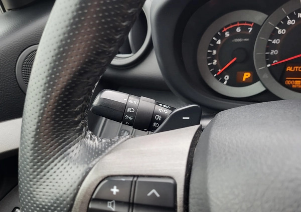 Toyota RAV4 cena 52800 przebieg: 230000, rok produkcji 2012 z Lubień Kujawski małe 529